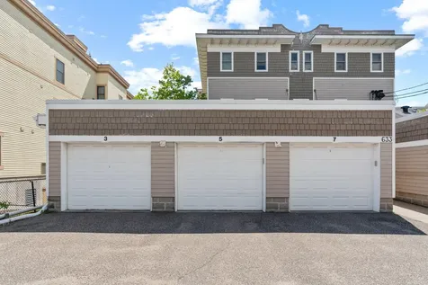 633 Dayton Avenue Saint Paul MN 55104
