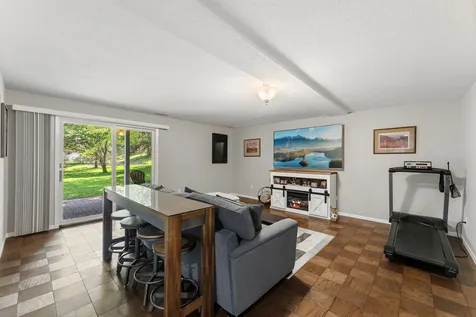 6435 Vernon Avenue S Edina MN 55436
