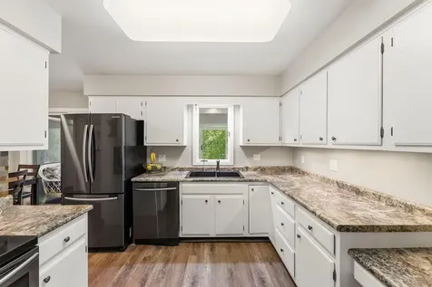 6435 Vernon Avenue S Edina MN 55436