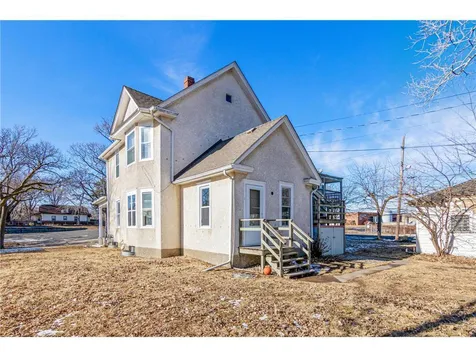 2222 Girard Avenue N Minneapolis MN 55411
