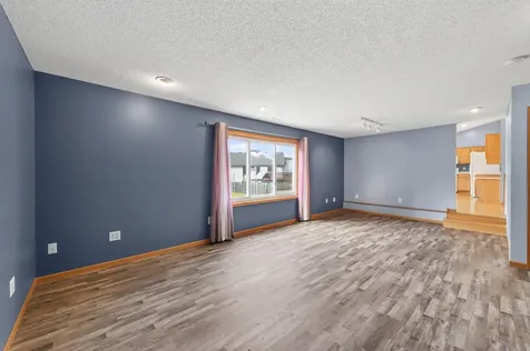 12628 Dutch Court Apple Valley MN 55124
