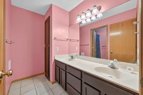 12628 Dutch Court Apple Valley MN 55124