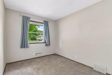 1849 Barry Drive Newport MN 55055