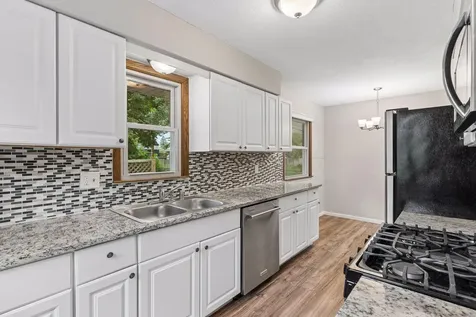 1849 Barry Drive Newport MN 55055