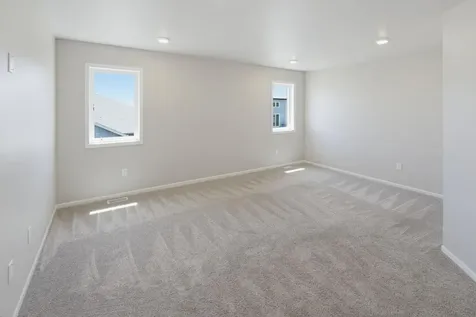 5072 43rd Avenue S Fargo ND 58104