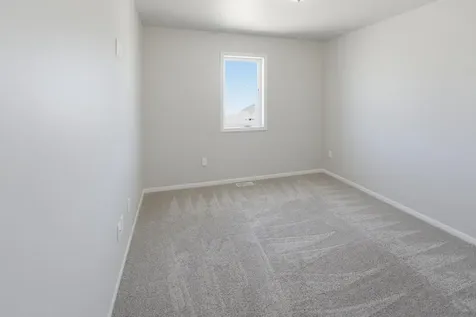5072 43rd Avenue S Fargo ND 58104