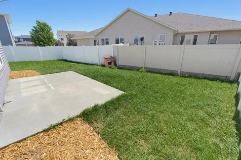 5072 43rd Avenue S Fargo ND 58104