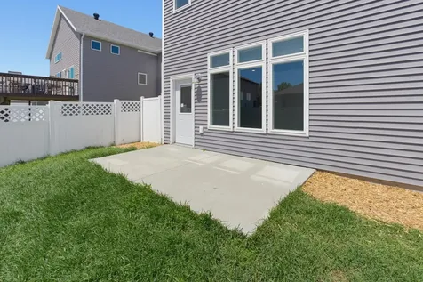 5072 43rd Avenue S Fargo ND 58104