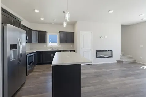 5072 43rd Avenue S Fargo ND 58104
