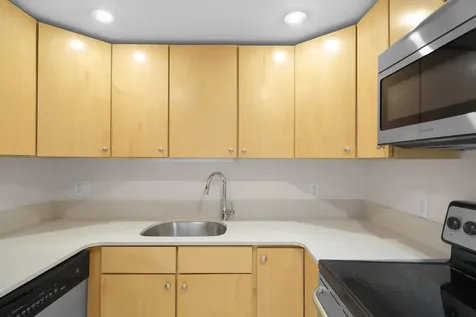 20 2nd Street NE Minneapolis MN 55413