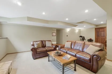 5025 W 94th Street Bloomington MN 55437