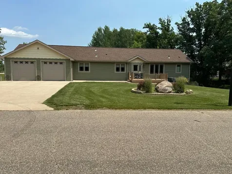 317 Oak Hills Drive Detroit Lakes MN 56501