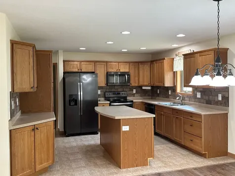317 Oak Hills Drive Detroit Lakes MN 56501