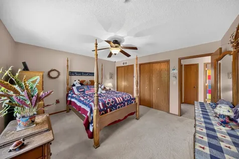 1116 Knoll Court NW Rochester MN 55901