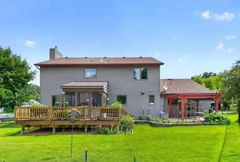 1116 Knoll Court NW Rochester MN 55901
