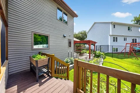 1116 Knoll Court NW Rochester MN 55901