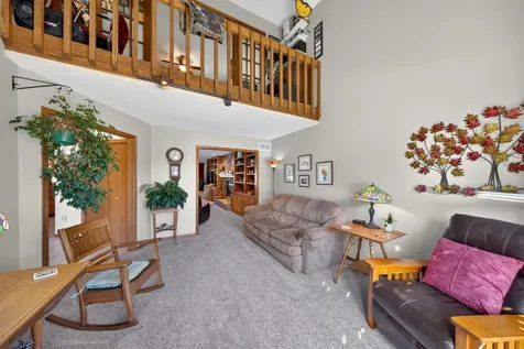 1116 Knoll Court NW Rochester MN 55901