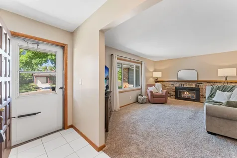 8203 Henslowe Avenue S Cottage Grove MN 55016