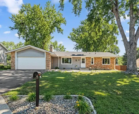8203 Henslowe Avenue S Cottage Grove MN 55016