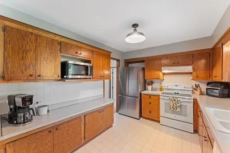 8203 Henslowe Avenue S Cottage Grove MN 55016