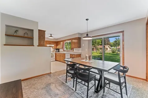 8203 Henslowe Avenue S Cottage Grove MN 55016