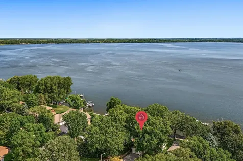 12 Point Drive Waconia MN 55387