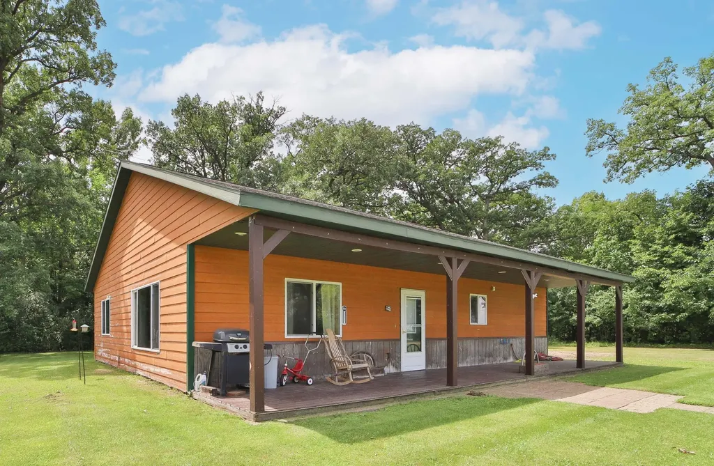 34564 141st Avenue Eagle Bend MN 56446