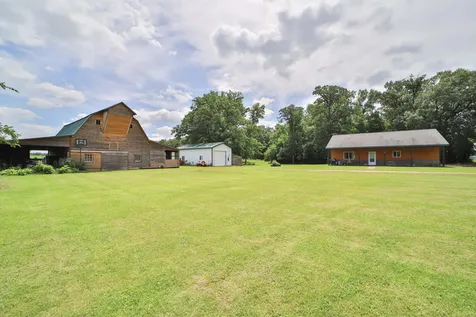 34564 141st Avenue Eagle Bend MN 56446