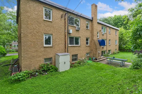 656 Ashland Avenue Saint Paul MN 55104