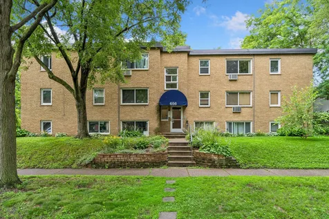 656 Ashland Avenue Saint Paul MN 55104