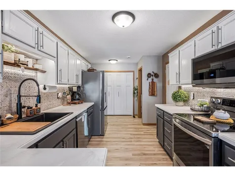 317 Creekside Drive Buffalo MN 55313