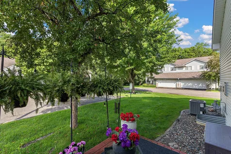 317 Creekside Drive Buffalo MN 55313