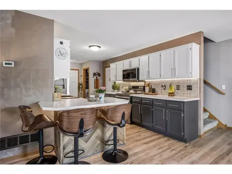 317 Creekside Drive Buffalo MN 55313