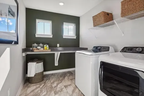 1542 Philipp Way Shakopee MN 55379