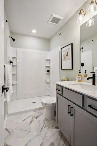 1542 Philipp Way Shakopee MN 55379
