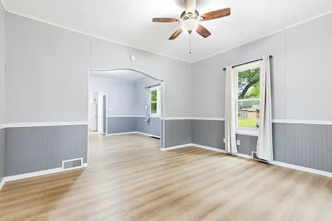 37 Rowland Street Tracy MN 56175