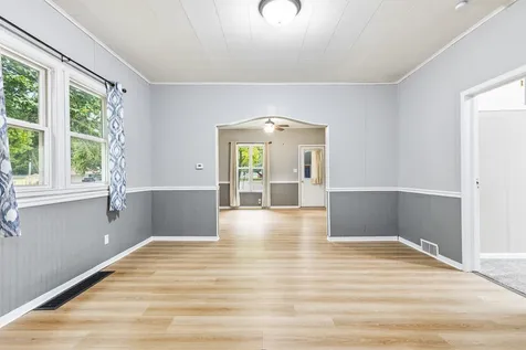 37 Rowland Street Tracy MN 56175