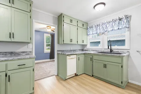 37 Rowland Street Tracy MN 56175