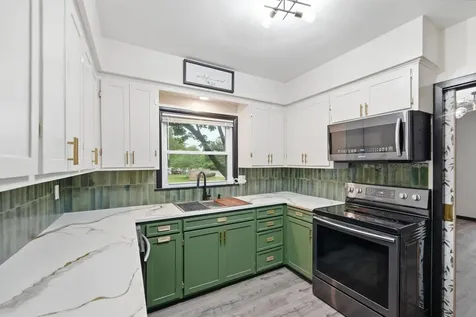 901 31st Avenue N Saint Cloud MN 56303