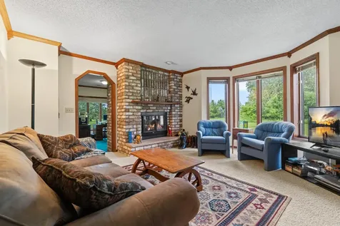 6 Lacosta Drive Dellwood MN 55110