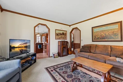 6 Lacosta Drive Dellwood MN 55110