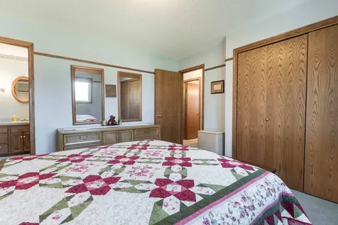 23716 Stony Bar Circle Pelican Rapids MN 56572