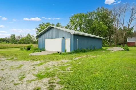 55570 State Highway 56 West Concord MN 55985
