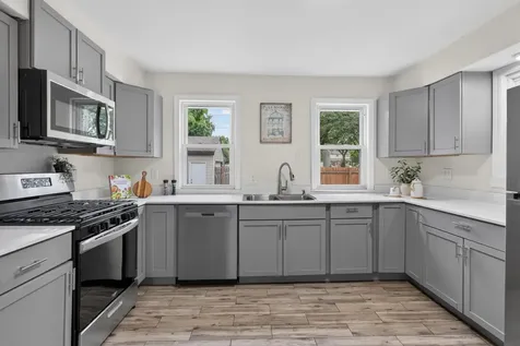 4051 Bryant Avenue N Minneapolis MN 55412