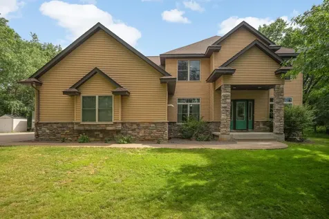 23601 Rockney Street NE Bethel MN 55005