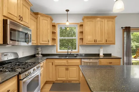 23601 Rockney Street NE Bethel MN 55005