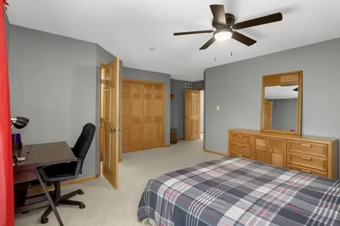 23601 Rockney Street NE Bethel MN 55005
