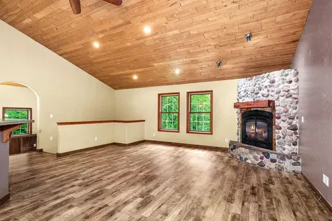 3639 Oak Lane Barnum MN 55707