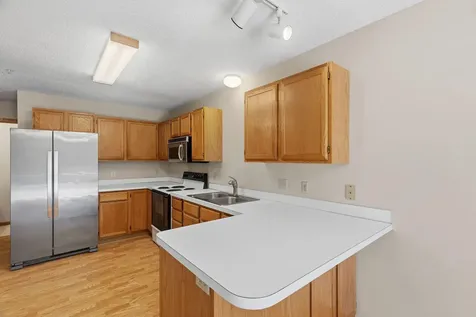 18231 Warbler Lane Eden Prairie MN 55346