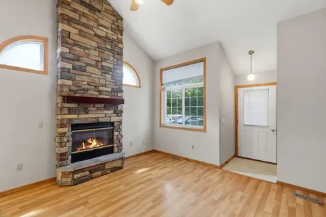 18231 Warbler Lane Eden Prairie MN 55346